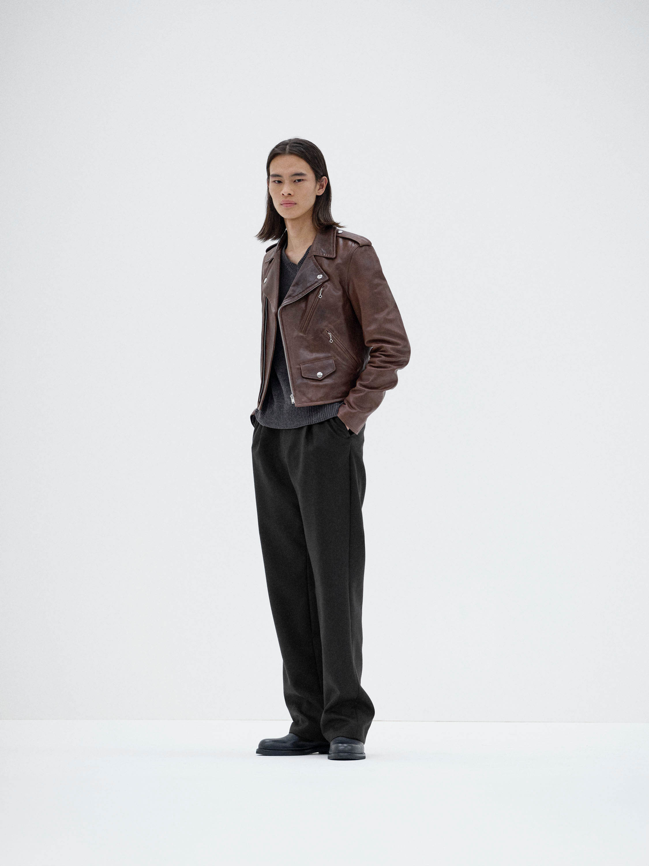 LIGHT MELTON ONE-TUCK SLACKS 詳細画像 DARK CHARCOAL 3