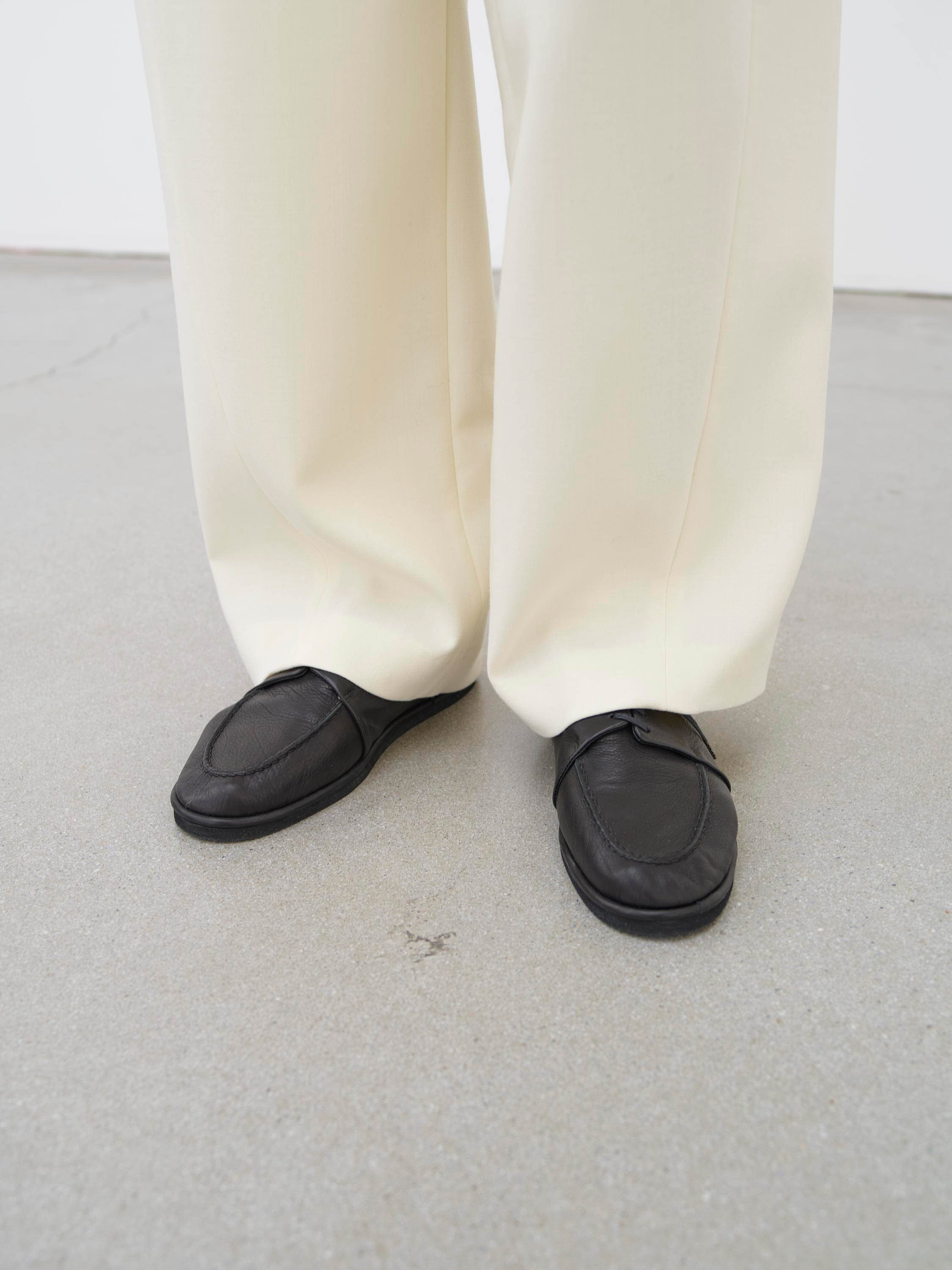 LEATHER LACE-UP SHOES 詳細画像 BLACK 3