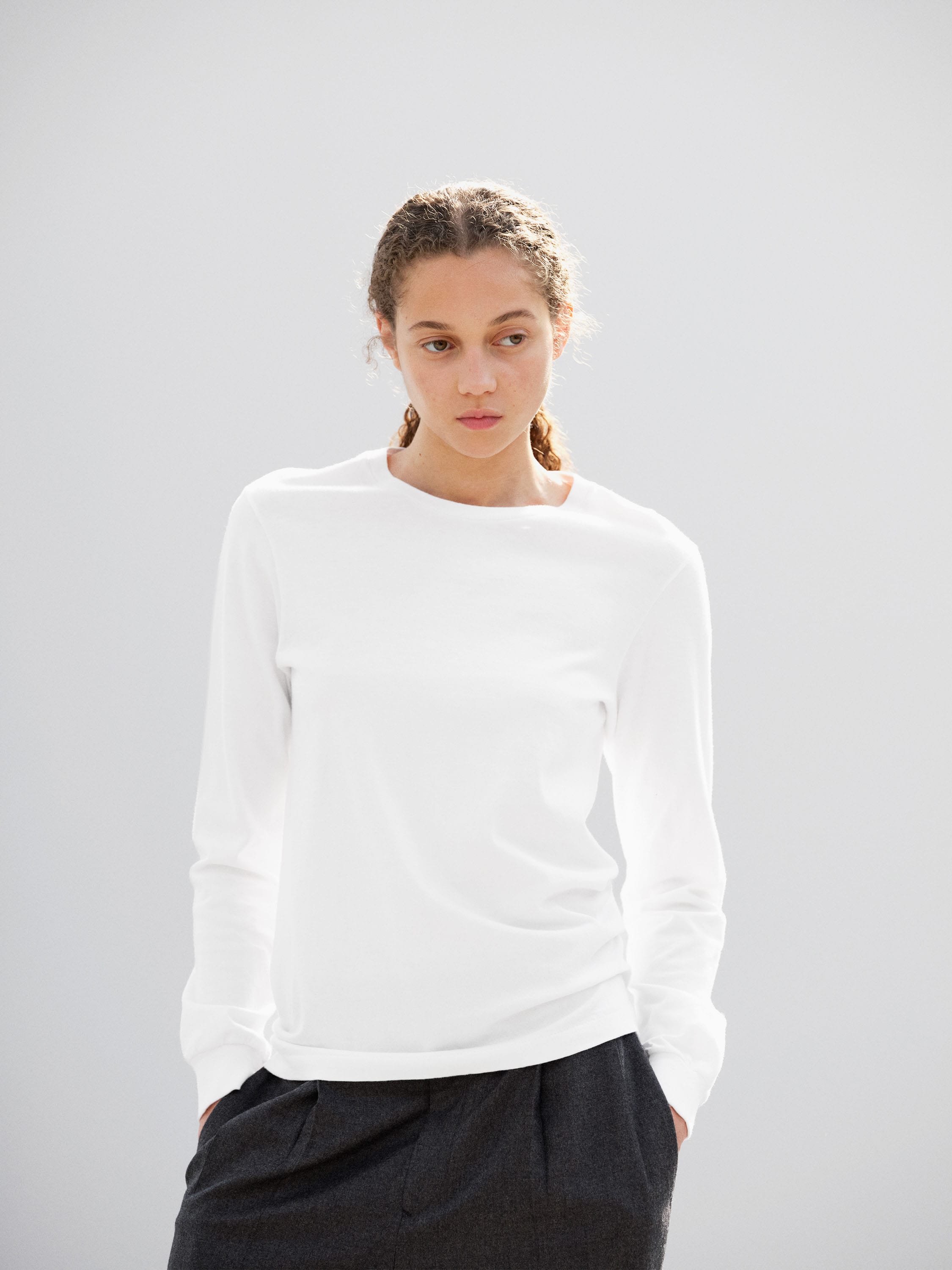 SEAMLESS L/S TEE 詳細画像 WHITE 1