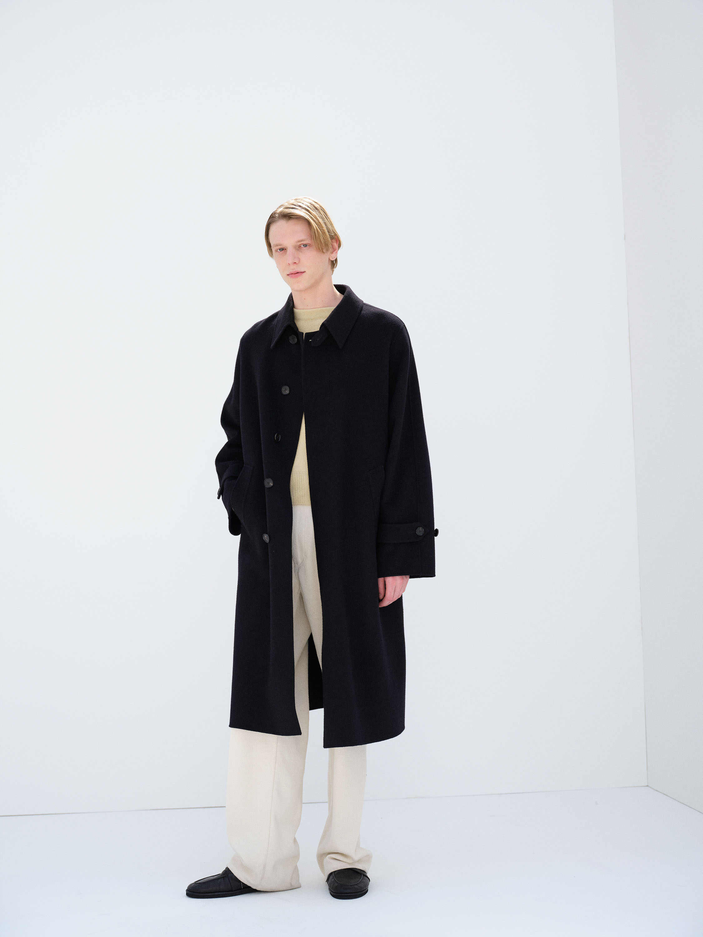 SUPER FINE WOOL MELTON HAND SEWN COAT 詳細画像 BLACK 1