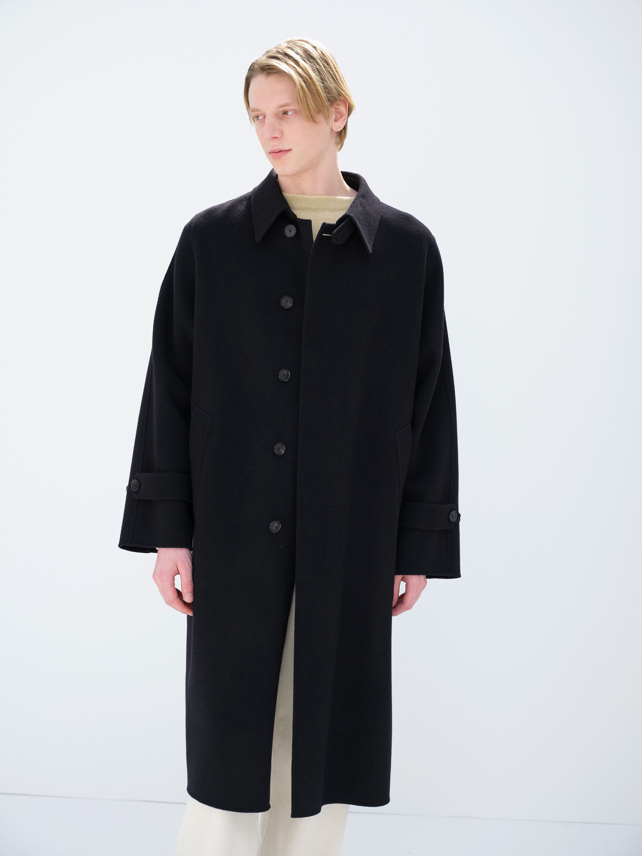 SUPER FINE WOOL MELTON HAND SEWN COAT 詳細画像 BLACK 4