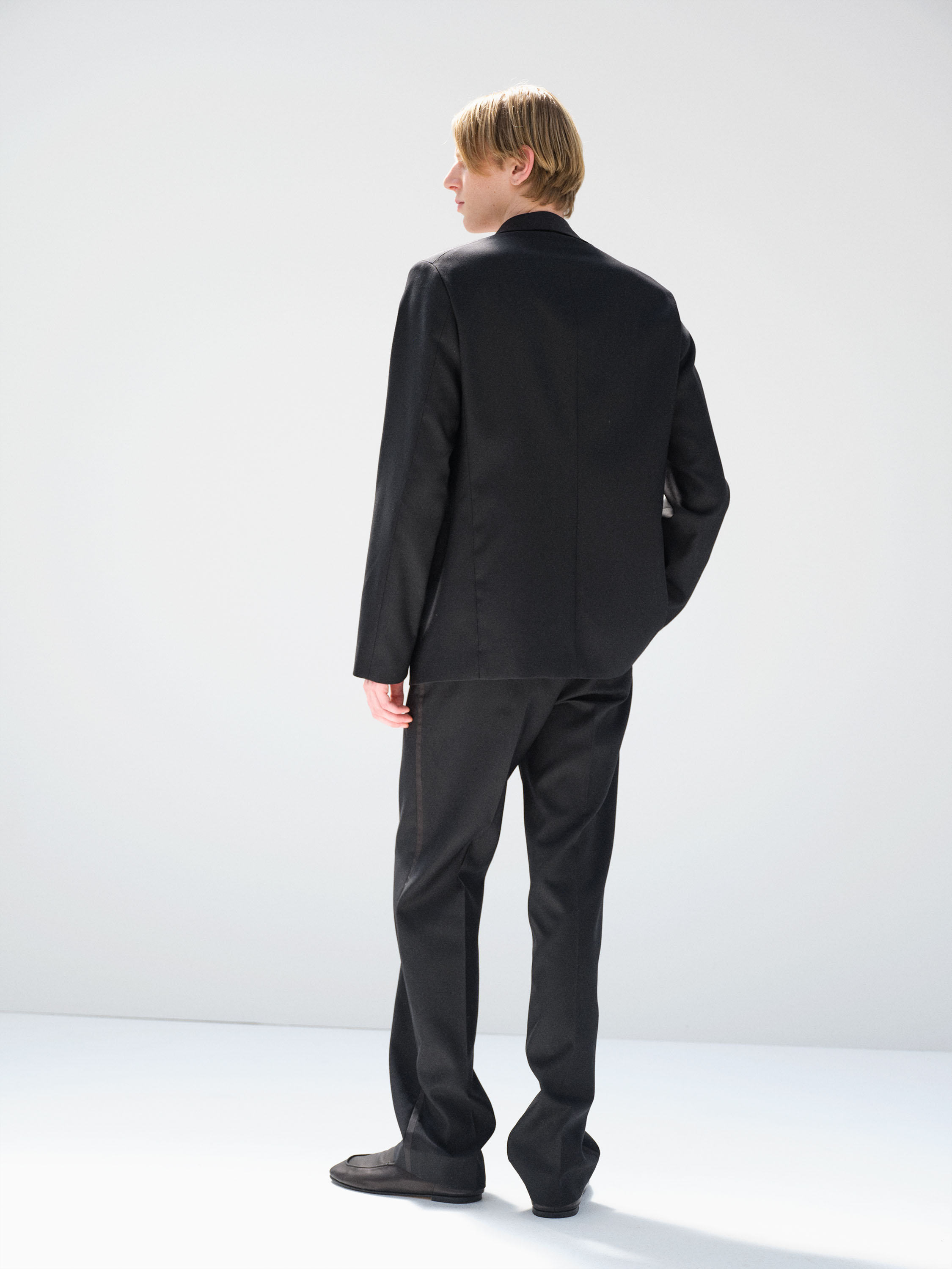 HIGH-DENSITY WOOL WORSTED SLACKS 詳細画像 BLACK 5