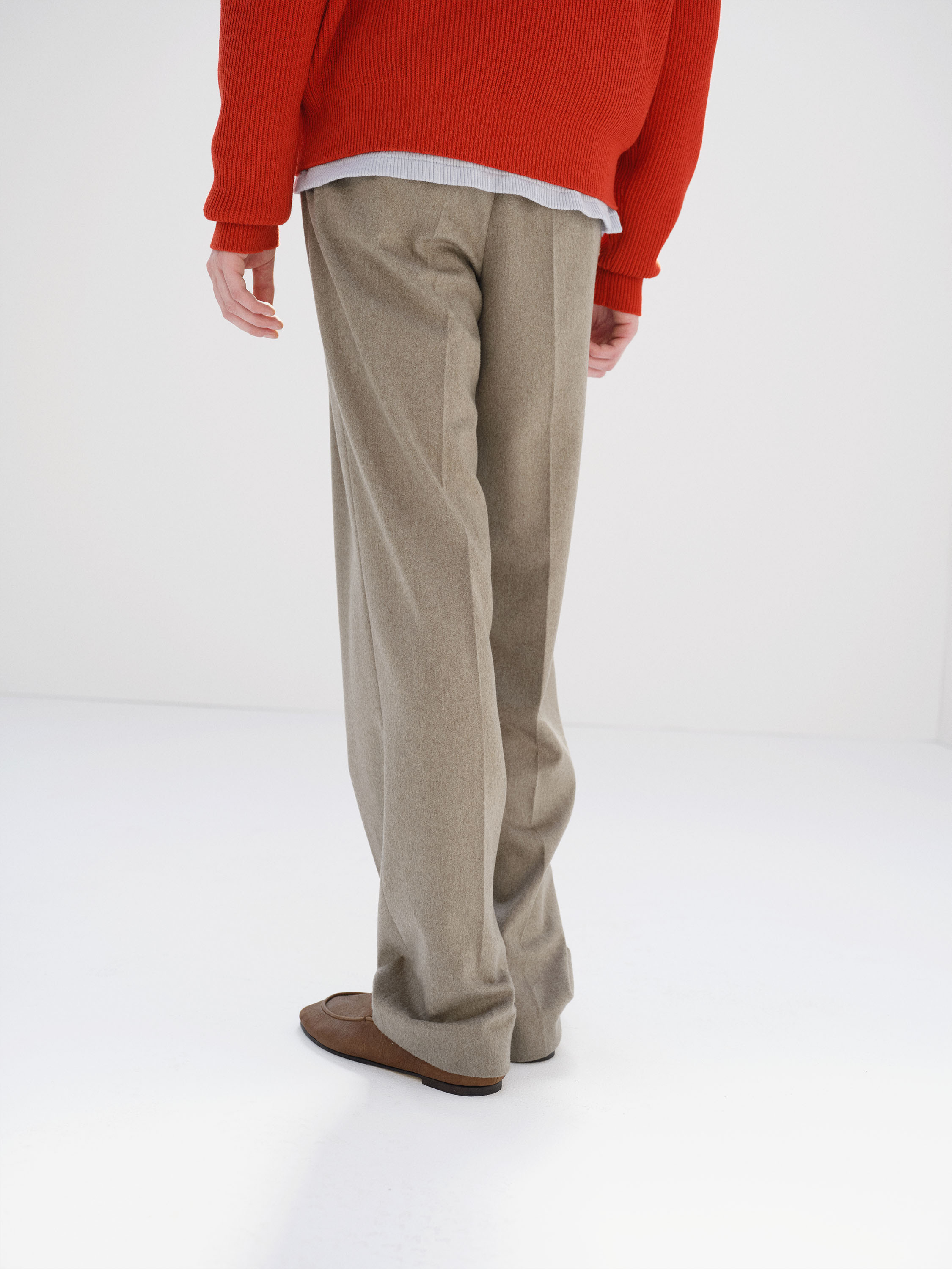 CASHMERE MOLESKIN TWO-TUCK SLACKS 詳細画像 TOP BROWN BEIGE 4