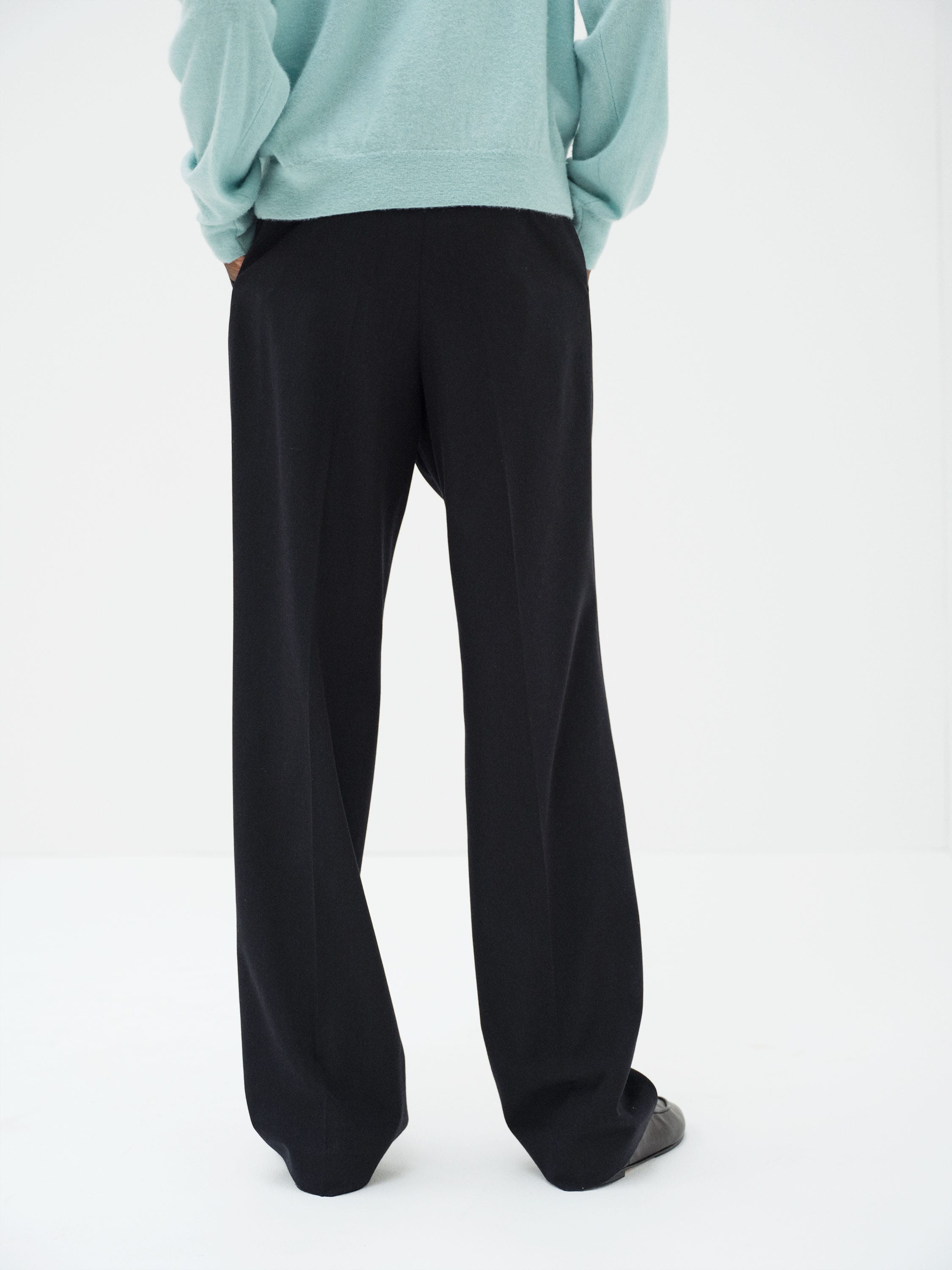 LIGHT WOOL MAX GABARDINE TWO-TUCK SLACKS 詳細画像 TOP BLACK 4