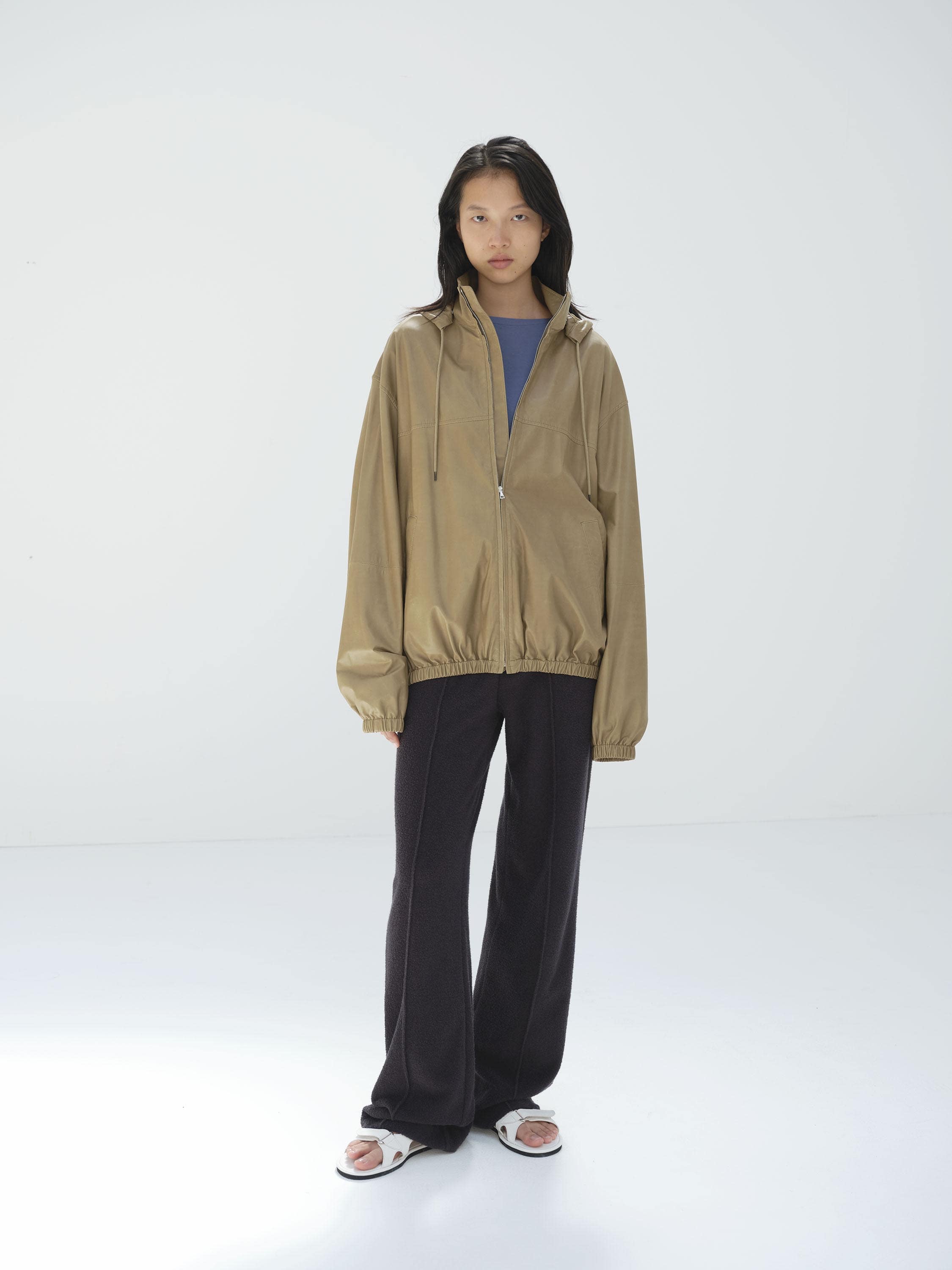 FINE BABY CALF HOODED BLOUSON 詳細画像 KHAKI BEIGE 2