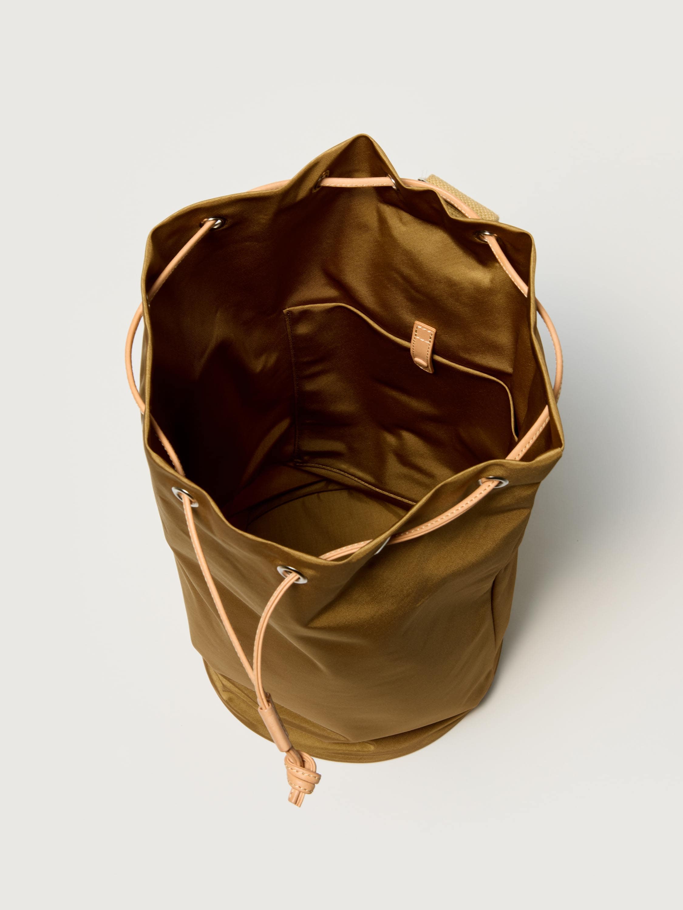 CORDURA NYLON SHOULDER BAG MADE BY AETA 詳細画像 CAMEL 3