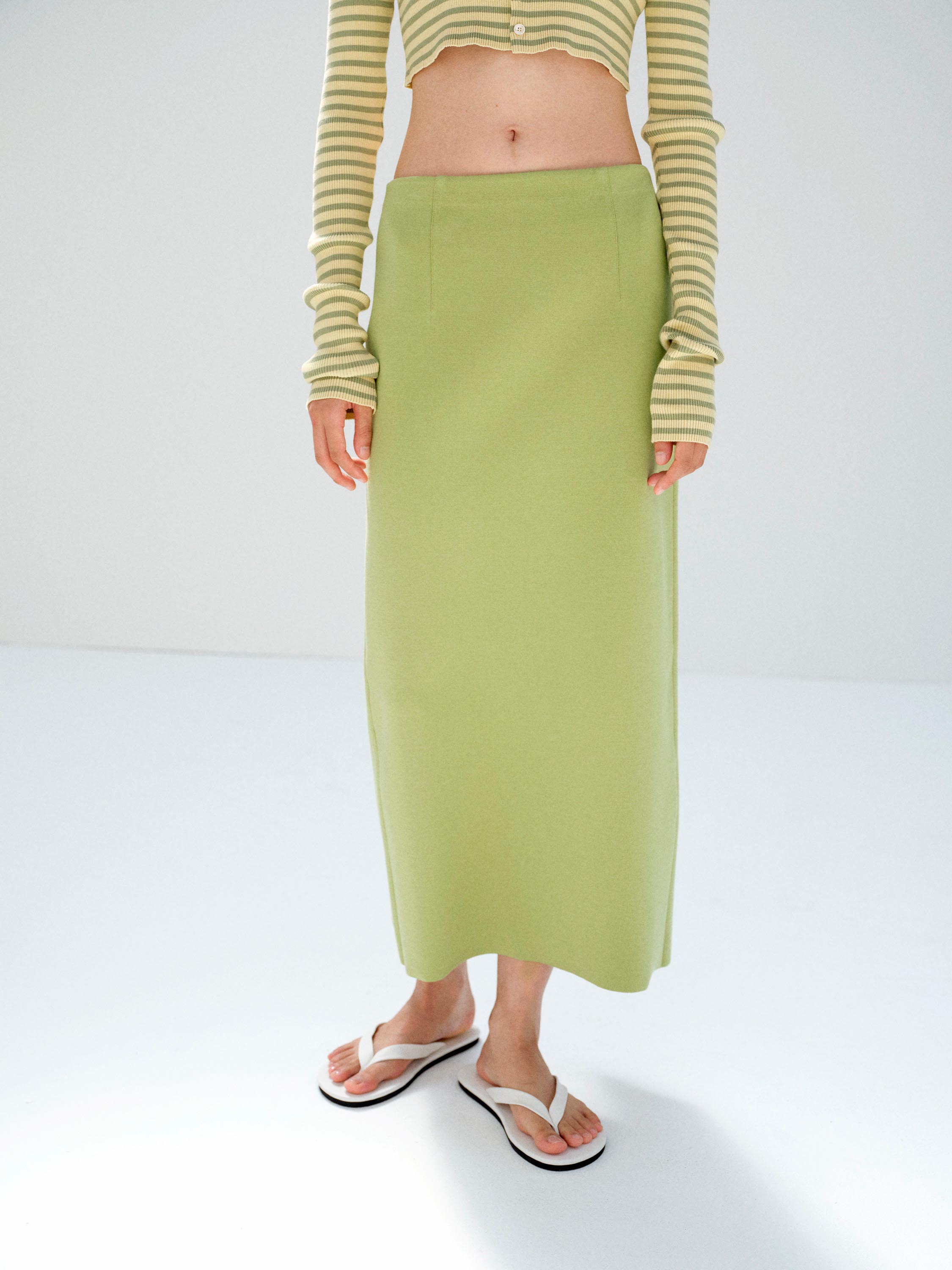 DOUBLE FACED SILK COTTON KNIT SKIRT 詳細画像 LIGHT GREEN 1