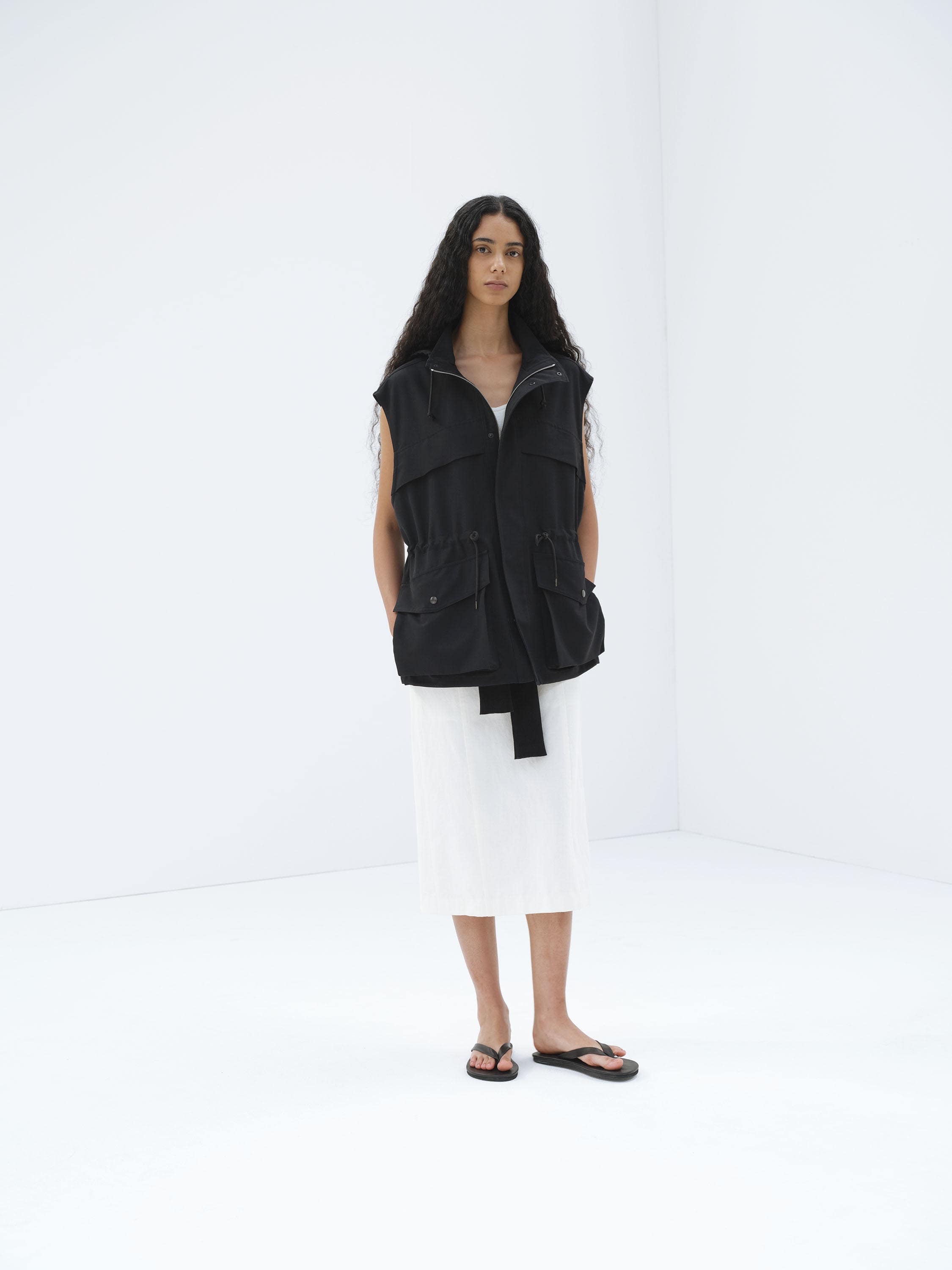 WOOL MAX CANVAS OVER VEST